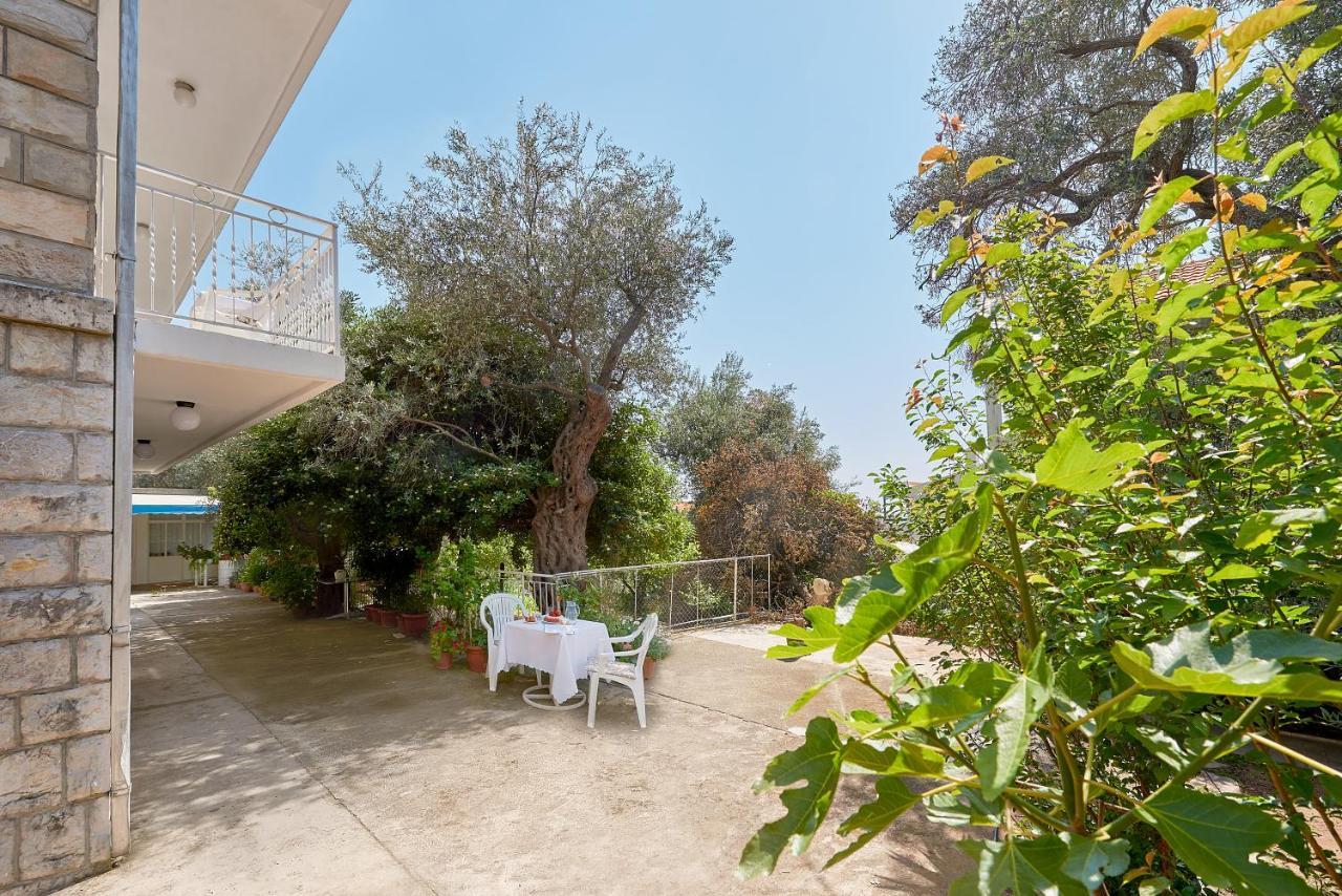 Apartmani Kuca U Maslinama Sveti Stefan Zewnętrze zdjęcie