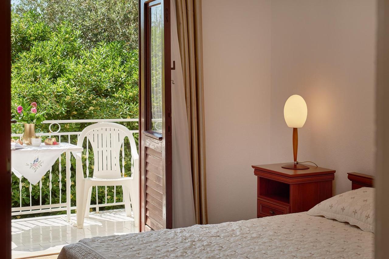 Apartmani Kuca U Maslinama Sveti Stefan Zewnętrze zdjęcie